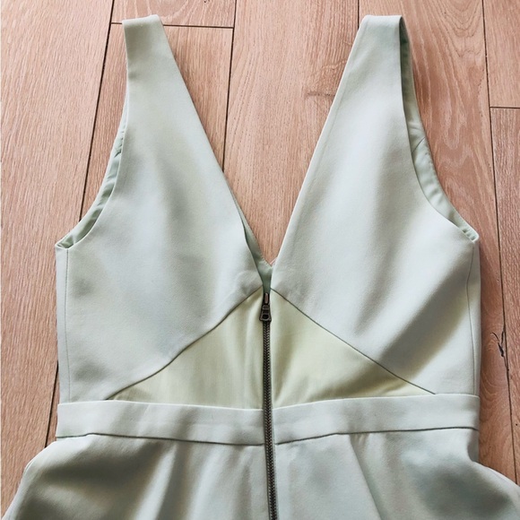 Alice + Olivia Nina Fit & Flare Dress in Mint Green Size 6 - Picture 7 of 14